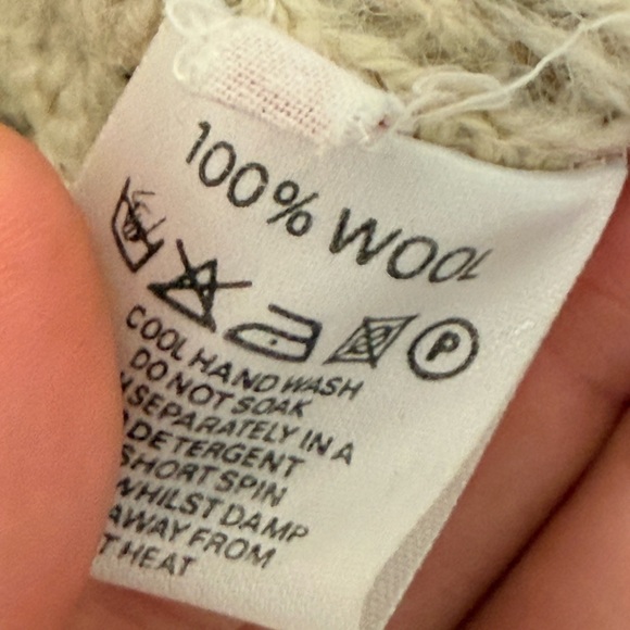 Acorn Beige Sweater with Festive Embroidery - Picture 7 of 9